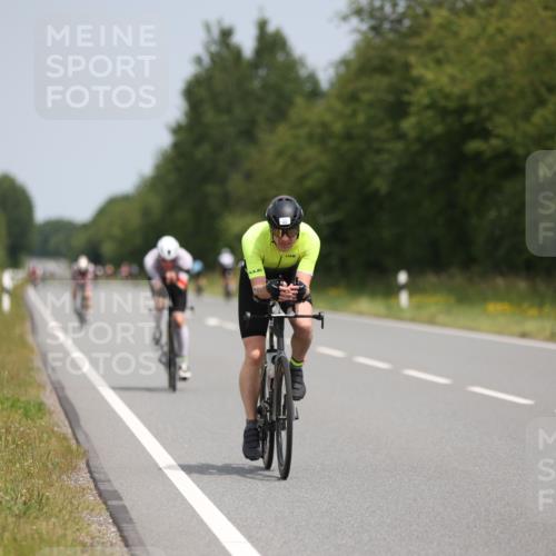 22.06.2025 - Viking Triathlon Yannick Fuchs http://msf.ph/oto/8116379 22.06.2025 12:19:35 Radfahren 81, 148, 196, 309, 457, 462, 620 meine-sportfotos.de