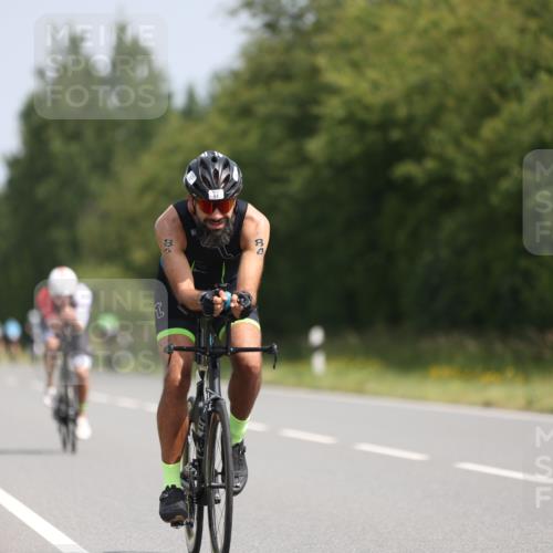 22.06.2025 - Viking Triathlon Yannick Fuchs http://msf.ph/oto/8116381 22.06.2025 11:41:09 Radfahren 84, 100, 101, 430, 517 meine-sportfotos.de