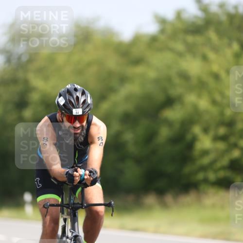 22.06.2025 - Viking Triathlon Yannick Fuchs http://msf.ph/oto/8116406 22.06.2025 11:41:09 Radfahren 84, 100, 101, 430, 517 meine-sportfotos.de
