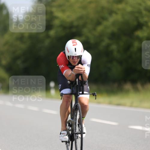 22.06.2025 - Viking Triathlon Yannick Fuchs http://msf.ph/oto/8116423 22.06.2025 11:41:11 Radfahren 42, 84, 100, 101, 430, 517, 532 meine-sportfotos.de