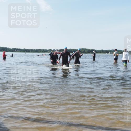22.06.2025 - Viking Triathlon KatJ http://msf.ph/oto/8116425 22.06.2025 10:43:29 Schwimmen 115, 257, 480, 483, 501, 620 meine-sportfotos.de