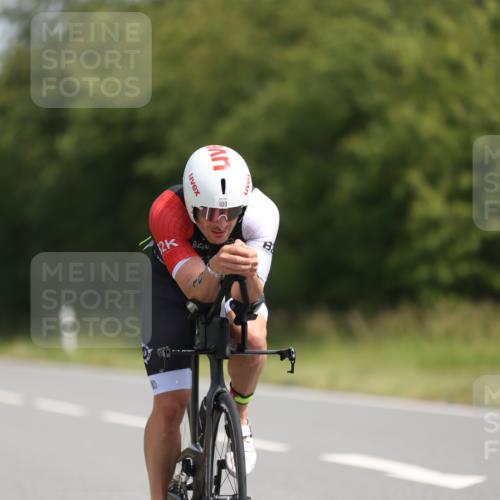 22.06.2025 - Viking Triathlon Yannick Fuchs http://msf.ph/oto/8116428 22.06.2025 11:41:11 Radfahren 42, 84, 100, 101, 430, 517, 532 meine-sportfotos.de