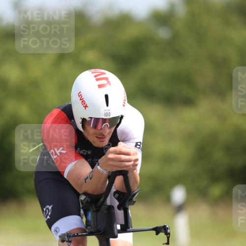 22.06.2025 - Viking Triathlon Yannick Fuchs http://msf.ph/oto/8116439 22.06.2025 11:41:12 Radfahren 42, 84, 100, 101, 351, 382, 430, 517, 532 meine-sportfotos.de