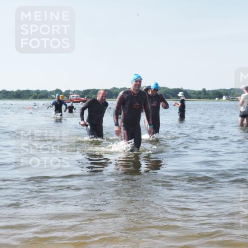 22.06.2025 - Viking Triathlon KatJ http://msf.ph/oto/8116460 22.06.2025 10:43:31 Schwimmen 257, 410, 480, 501, 620 meine-sportfotos.de