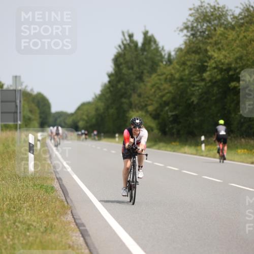 22.06.2025 - Viking Triathlon Yannick Fuchs http://msf.ph/oto/8116472 22.06.2025 12:19:56 Radfahren 146, 320, 498 meine-sportfotos.de