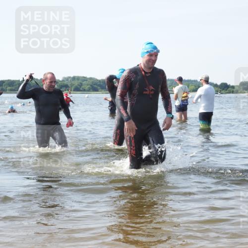 22.06.2025 - Viking Triathlon KatJ http://msf.ph/oto/8116480 22.06.2025 10:43:33 Schwimmen 257, 410, 480, 501, 620 meine-sportfotos.de