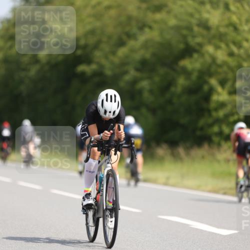 22.06.2025 - Viking Triathlon Yannick Fuchs http://msf.ph/oto/8116494 22.06.2025 11:41:28 Radfahren 1, 47, 60, 70, 80, 233, 285, 303, 304, 387, 452, 455, 620 meine-sportfotos.de