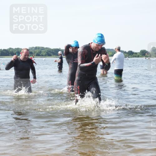 22.06.2025 - Viking Triathlon KatJ http://msf.ph/oto/8116495 22.06.2025 10:43:33 Schwimmen 257, 410, 480, 501, 620 meine-sportfotos.de