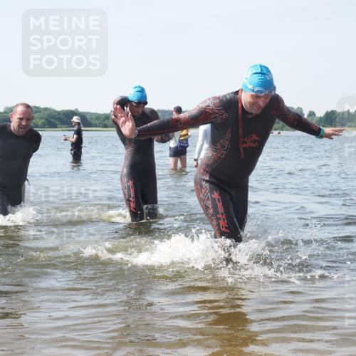 22.06.2025 - Viking Triathlon KatJ http://msf.ph/oto/8116505 22.06.2025 10:43:34 Schwimmen 257, 410, 480, 501, 531, 620 meine-sportfotos.de