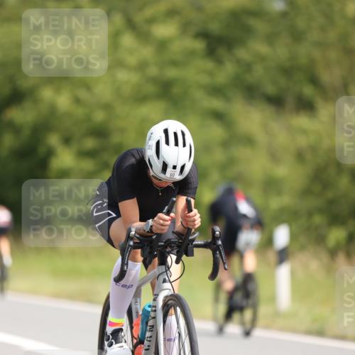 22.06.2025 - Viking Triathlon Yannick Fuchs http://msf.ph/oto/8116520 22.06.2025 11:41:28 Radfahren 1, 47, 60, 70, 80, 233, 285, 303, 304, 387, 452, 455, 620 meine-sportfotos.de