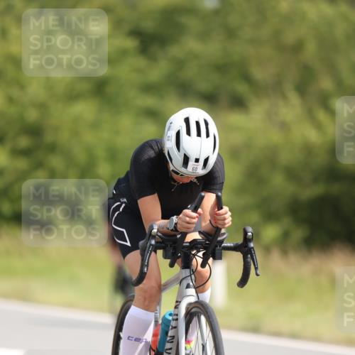 22.06.2025 - Viking Triathlon Yannick Fuchs http://msf.ph/oto/8116527 22.06.2025 11:41:28 Radfahren 1, 47, 60, 70, 80, 233, 285, 303, 304, 387, 452, 455, 620 meine-sportfotos.de