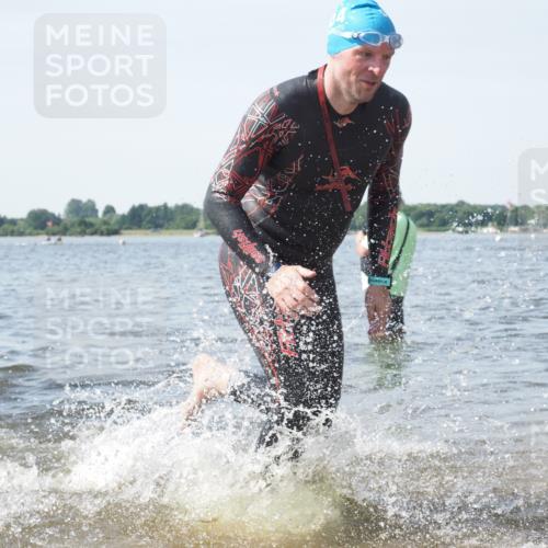 22.06.2025 - Viking Triathlon KatJ http://msf.ph/oto/8116551 22.06.2025 10:43:34 Schwimmen 257, 410, 480, 501, 531, 620 meine-sportfotos.de