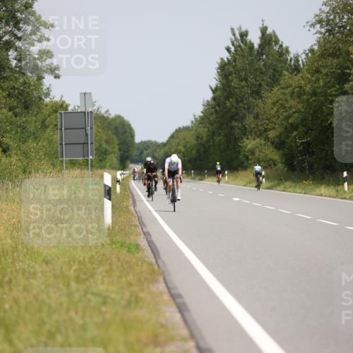 22.06.2025 - Viking Triathlon Yannick Fuchs http://msf.ph/oto/8116558 22.06.2025 12:20:09 Radfahren 83, 115, 146, 356, 438, 611, 614 meine-sportfotos.de