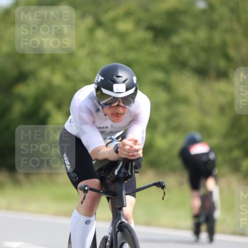 22.06.2025 - Viking Triathlon Yannick Fuchs http://msf.ph/oto/8116582 22.06.2025 11:41:35 Radfahren 1, 47, 70, 285, 303, 304, 387, 452, 455, 620 meine-sportfotos.de
