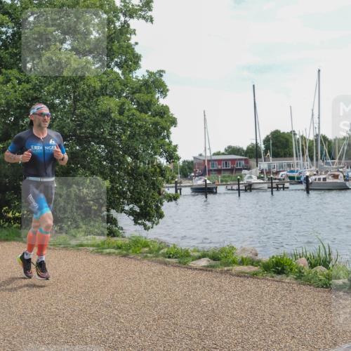 22.06.2025 - Viking Triathlon KatJ http://msf.ph/oto/8116592 22.06.2025 13:25:58 Laufen 394 meine-sportfotos.de
