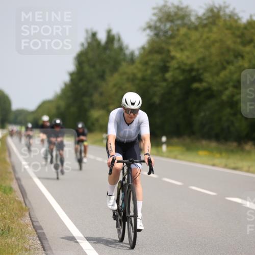 22.06.2025 - Viking Triathlon Yannick Fuchs http://msf.ph/oto/8116594 22.06.2025 12:20:14 Radfahren 83, 115, 238, 356, 438, 479, 611 meine-sportfotos.de