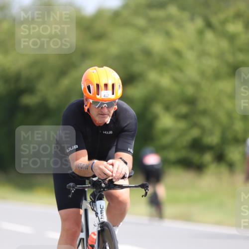 22.06.2025 - Viking Triathlon Yannick Fuchs http://msf.ph/oto/8116604 22.06.2025 11:41:36 Radfahren 1, 47, 285, 303, 304, 317, 387, 452, 455 meine-sportfotos.de