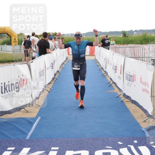 22.06.2025 - Viking Triathlon MichiJ http://msf.ph/oto/8116613 22.06.2025 16:27:23 Ziel 308, 363 meine-sportfotos.de