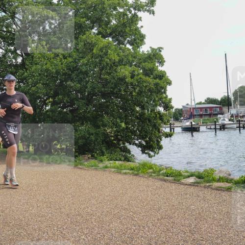 22.06.2025 - Viking Triathlon KatJ http://msf.ph/oto/8116635 22.06.2025 13:26:03 Laufen 332 meine-sportfotos.de