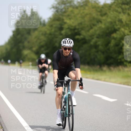 22.06.2025 - Viking Triathlon Yannick Fuchs http://msf.ph/oto/8116658 22.06.2025 12:20:19 Radfahren 66, 83, 115, 238, 356, 479 meine-sportfotos.de