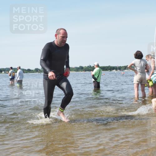 22.06.2025 - Viking Triathlon KatJ http://msf.ph/oto/8116663 22.06.2025 10:43:38 Schwimmen 410, 480, 501, 531, 620 meine-sportfotos.de