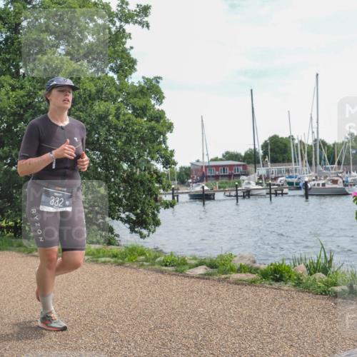 22.06.2025 - Viking Triathlon KatJ http://msf.ph/oto/8116692 22.06.2025 13:26:04 Laufen 332 meine-sportfotos.de