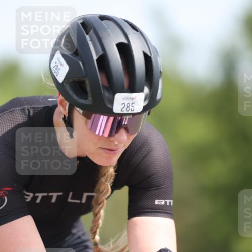 22.06.2025 - Viking Triathlon Yannick Fuchs http://msf.ph/oto/8116695 22.06.2025 11:41:39 Radfahren 232, 285, 300, 303, 304, 317, 387, 412, 452, 455 meine-sportfotos.de