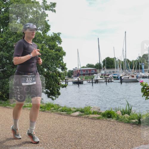 22.06.2025 - Viking Triathlon KatJ http://msf.ph/oto/8116698 22.06.2025 13:26:04 Laufen 332 meine-sportfotos.de