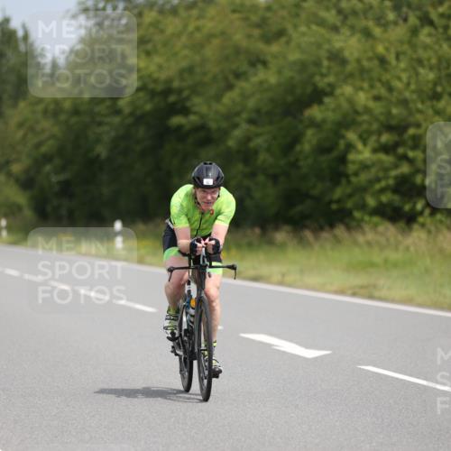 22.06.2025 - Viking Triathlon Yannick Fuchs http://msf.ph/oto/8116738 22.06.2025 12:20:27 Radfahren 66, 217, 436, 448, 536, 546 meine-sportfotos.de