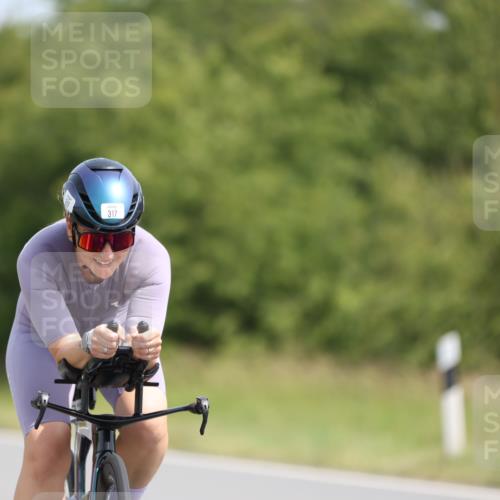 22.06.2025 - Viking Triathlon Yannick Fuchs http://msf.ph/oto/8116742 22.06.2025 11:41:46 Radfahren 232, 300, 317, 323, 385, 412 meine-sportfotos.de
