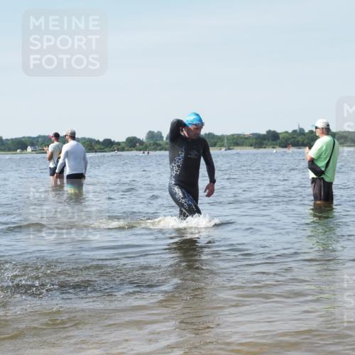 22.06.2025 - Viking Triathlon KatJ http://msf.ph/oto/8116759 22.06.2025 10:43:47 Schwimmen 362, 410, 480, 531 meine-sportfotos.de
