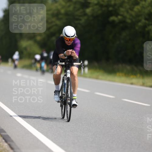 22.06.2025 - Viking Triathlon Yannick Fuchs http://msf.ph/oto/8116776 22.06.2025 11:41:47 Radfahren 232, 300, 317, 323, 385, 412 meine-sportfotos.de