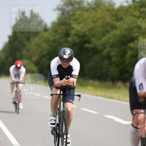 22.06.2025 - Viking Triathlon Yannick Fuchs http://msf.ph/oto/8116814 22.06.2025 12:20:38 Radfahren 40, 108, 209, 217, 230, 283, 290, 369, 388, 436, 499, 519, 546 meine-sportfotos.de