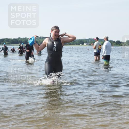 22.06.2025 - Viking Triathlon KatJ http://msf.ph/oto/8116823 22.06.2025 10:43:50 Schwimmen 41, 362, 410, 480, 531 meine-sportfotos.de