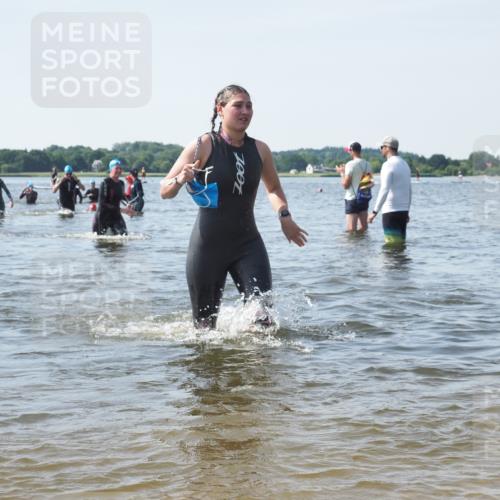 22.06.2025 - Viking Triathlon KatJ http://msf.ph/oto/8116844 22.06.2025 10:43:50 Schwimmen 41, 362, 410, 480, 531 meine-sportfotos.de