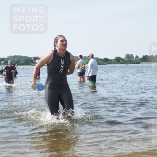 22.06.2025 - Viking Triathlon KatJ http://msf.ph/oto/8116846 22.06.2025 10:43:50 Schwimmen 41, 362, 410, 480, 531 meine-sportfotos.de