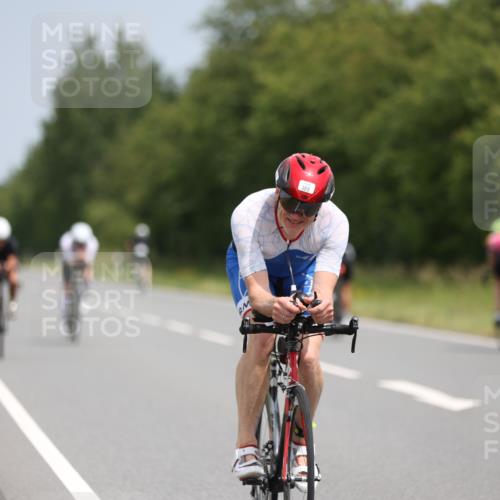 22.06.2025 - Viking Triathlon Yannick Fuchs http://msf.ph/oto/8116847 22.06.2025 12:20:40 Radfahren 40, 108, 128, 181, 209, 217, 230, 283, 290, 369, 374, 388, 499, 519, 654 meine-sportfotos.de