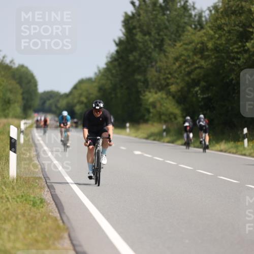 22.06.2025 - Viking Triathlon Yannick Fuchs http://msf.ph/oto/8116852 22.06.2025 11:41:58 Radfahren 20, 69, 134, 265, 333, 385, 456, 469 meine-sportfotos.de