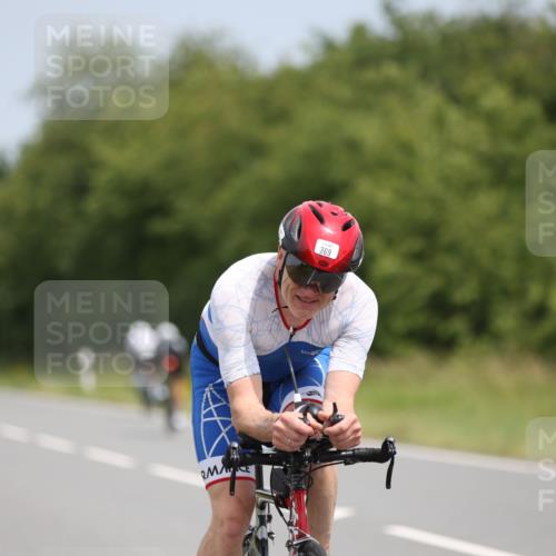 22.06.2025 - Viking Triathlon Yannick Fuchs http://msf.ph/oto/8116856 22.06.2025 12:20:40 Radfahren 40, 108, 128, 181, 209, 217, 230, 283, 290, 369, 374, 388, 499, 519, 654 meine-sportfotos.de
