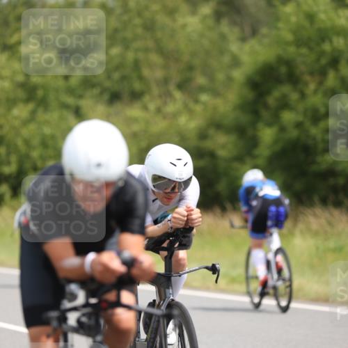 22.06.2025 - Viking Triathlon Yannick Fuchs http://msf.ph/oto/8116887 22.06.2025 12:20:43 Radfahren 25, 40, 43, 108, 128, 181, 230, 283, 369, 374, 388, 407, 499, 654 meine-sportfotos.de