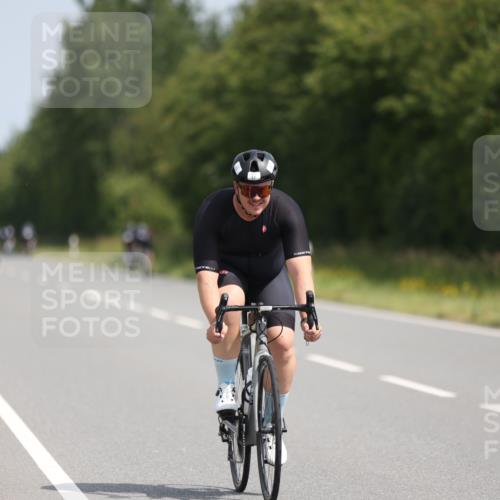 22.06.2025 - Viking Triathlon Yannick Fuchs http://msf.ph/oto/8116917 22.06.2025 11:42:00 Radfahren 20, 69, 134, 265, 297, 333, 456, 469 meine-sportfotos.de
