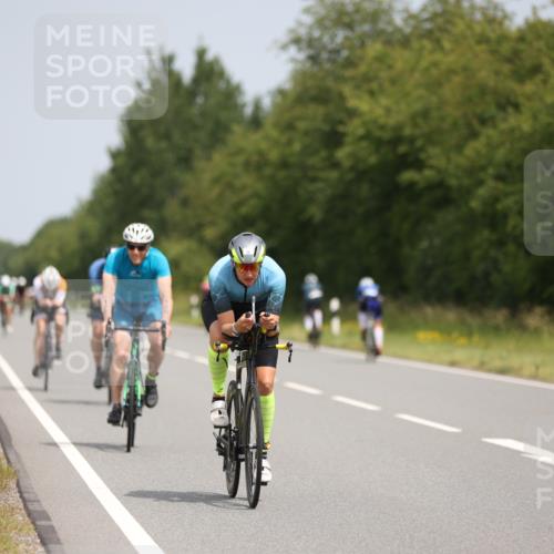 22.06.2025 - Viking Triathlon Yannick Fuchs http://msf.ph/oto/8116919 22.06.2025 12:20:47 Radfahren 25, 43, 65, 108, 128, 160, 181, 187, 283, 316, 374, 388, 407, 428, 499, 506, 654 meine-sportfotos.de