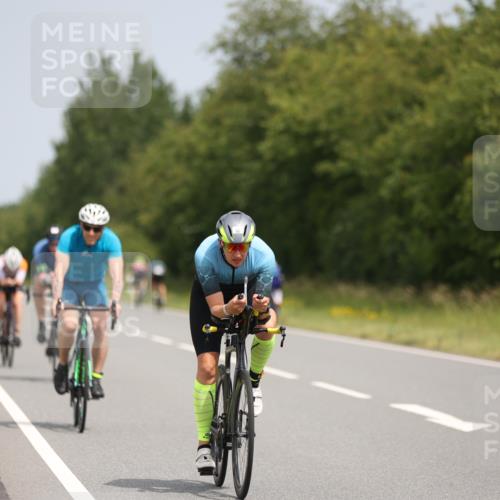 22.06.2025 - Viking Triathlon Yannick Fuchs http://msf.ph/oto/8116926 22.06.2025 12:20:48 Radfahren 25, 43, 62, 65, 128, 160, 181, 187, 316, 374, 388, 407, 428, 499, 506, 522, 654 meine-sportfotos.de