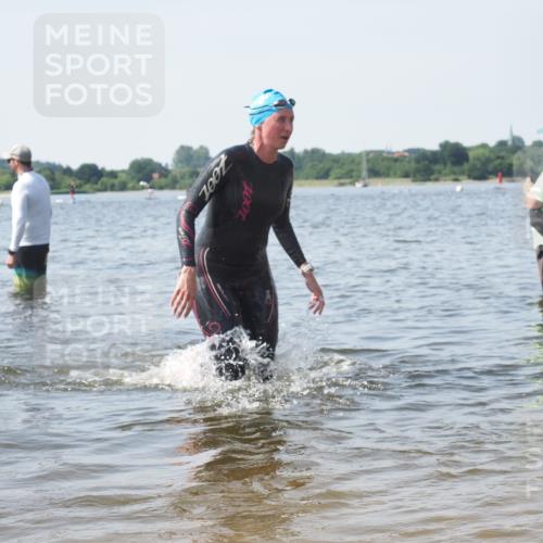 22.06.2025 - Viking Triathlon KatJ http://msf.ph/oto/8116959 22.06.2025 10:43:59 Schwimmen 41, 123, 249, 343, 362, 442, 627, 637, 650 meine-sportfotos.de