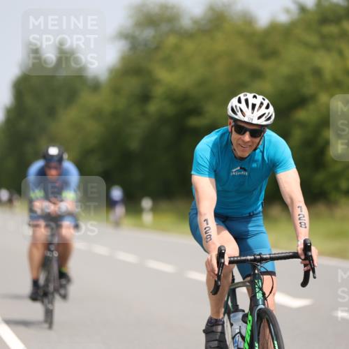 22.06.2025 - Viking Triathlon Yannick Fuchs http://msf.ph/oto/8116961 22.06.2025 12:20:49 Radfahren 25, 43, 62, 65, 128, 160, 181, 187, 316, 349, 374, 388, 407, 428, 499, 506, 522, 654 meine-sportfotos.de