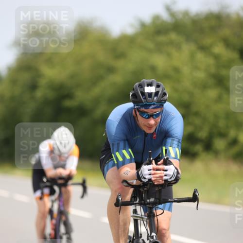 22.06.2025 - Viking Triathlon Yannick Fuchs http://msf.ph/oto/8116987 22.06.2025 12:20:51 Radfahren 25, 43, 62, 65, 128, 160, 181, 187, 316, 349, 374, 407, 428, 506, 522, 654, 661 meine-sportfotos.de