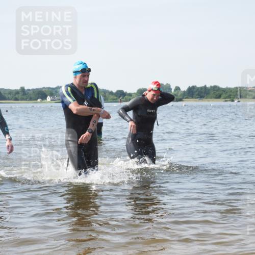 22.06.2025 - Viking Triathlon KatJ http://msf.ph/oto/8117048 22.06.2025 10:44:05 Schwimmen 41, 123, 249, 343, 439, 442, 467, 627, 637, 650 meine-sportfotos.de
