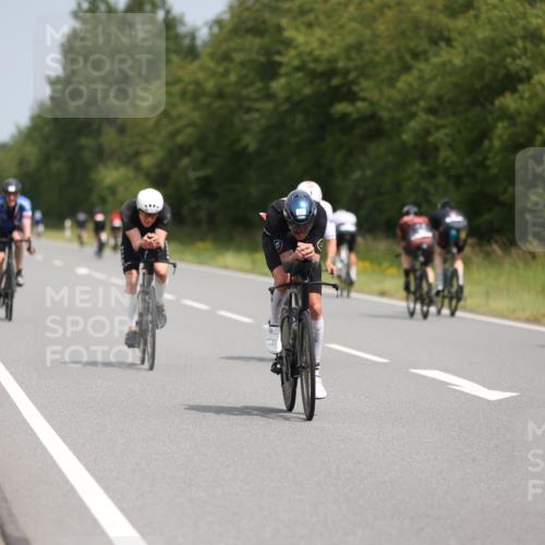 22.06.2025 - Viking Triathlon Yannick Fuchs http://msf.ph/oto/8117057 22.06.2025 12:21:00 Radfahren 2, 53, 62, 65, 98, 100, 160, 316, 349, 428, 476, 522, 647, 661 meine-sportfotos.de