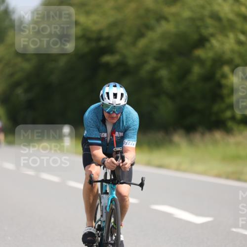 22.06.2025 - Viking Triathlon Yannick Fuchs http://msf.ph/oto/8117069 22.06.2025 11:42:06 Radfahren 20, 88, 134, 161, 265, 297, 333, 456, 469, 547 meine-sportfotos.de