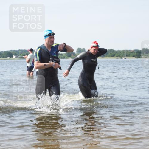 22.06.2025 - Viking Triathlon KatJ http://msf.ph/oto/8117075 22.06.2025 10:44:06 Schwimmen 41, 123, 249, 343, 439, 442, 467, 627, 637, 650 meine-sportfotos.de